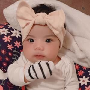 Meet your Posher, Ella